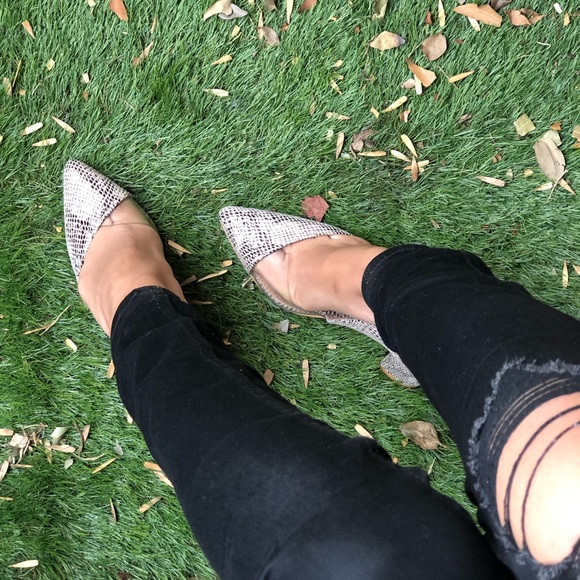 🤍High Quality Snake Print Chunky Heels with… - Picture 5 of 8